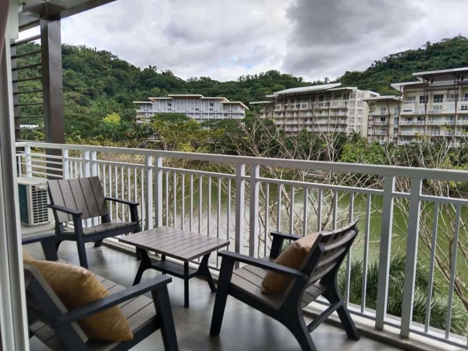 Pico De Loro Beach And Country Club Cutad Esterno foto